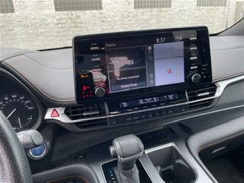 Used 2021 Toyota Sienna XSE w/ XSE Plus Package FWD image 6