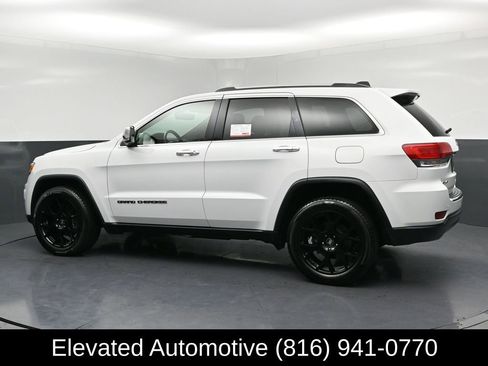 Used 2018 Jeep Grand Cherokee Limited image 28