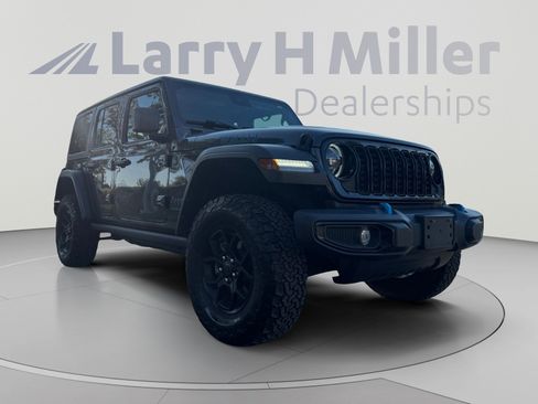 Used 2024 Jeep Wrangler Unlimited AWD/4WD image 7