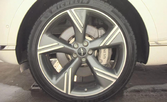 Used 2025 Genesis GV80 2.5T Prestige AWD/4WD image 4