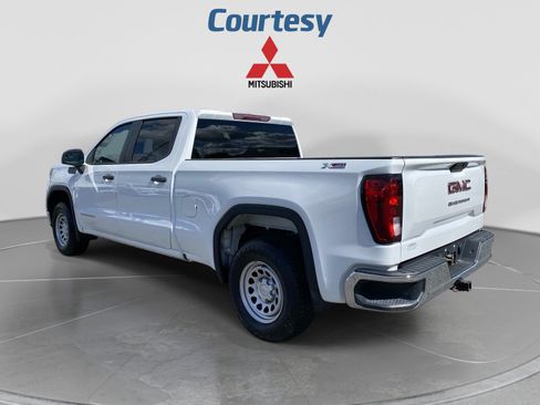 Used 2021 GMC Sierra 1500 4x4 Crew Cab w/ Sierra Value Package image 3