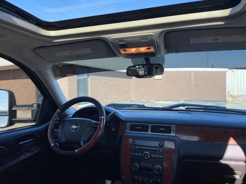 Used 2008 Chevrolet Silverado 2500 LTZ w/ Safety Package image 30