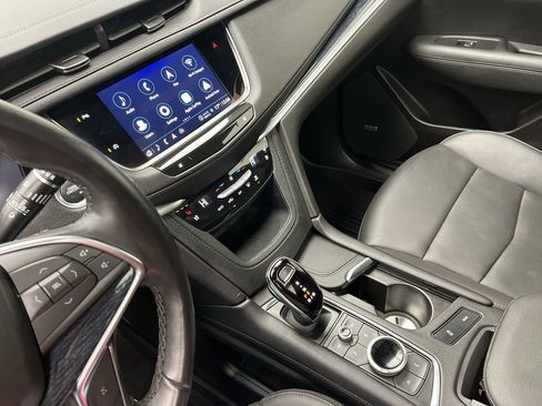 Certified 2024 Cadillac XT5 Premium Luxury image 18