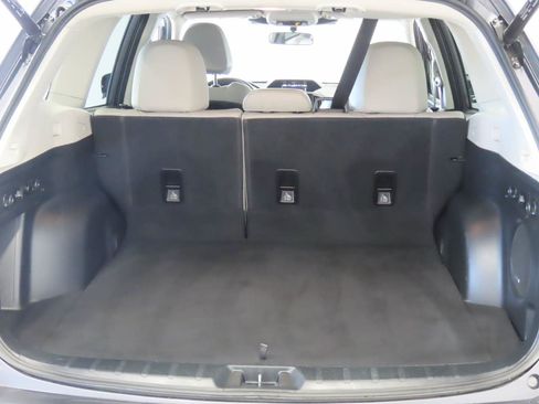 Used 2024 Subaru Forester Limited AWD/4WD image 17