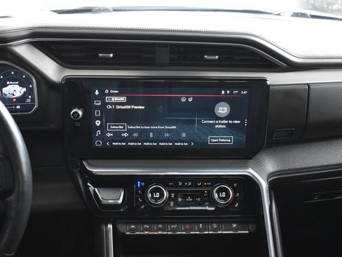 Used 2024 GMC Sierra 1500 Denali AWD/4WD image 18