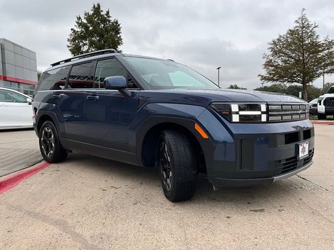 Used 2025 Hyundai Santa Fe SEL image 5