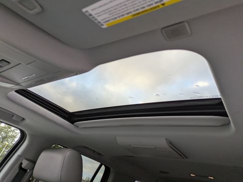 Used 2019 Chevrolet Tahoe LT image 23