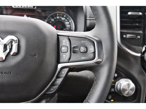 Used 2025 RAM 1500 Laramie AWD/4WD image 24