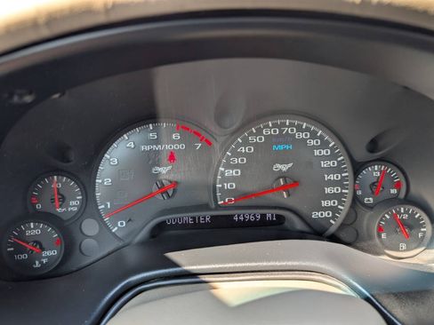 Used 2003 Chevrolet Corvette Convertible w/ Preferred Equipment Group1 RWD image 19