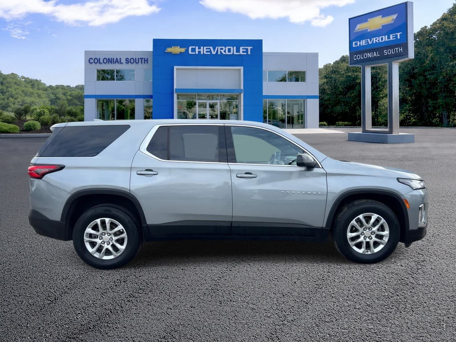 Certified 2023 Chevrolet Traverse LS AWD/4WD image 7