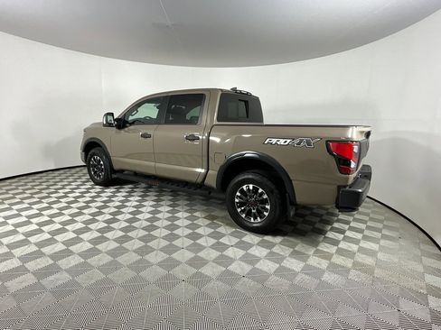 Used 2024 Nissan Titan PRO-4X w/ Pro-4x Convenience Package image 3