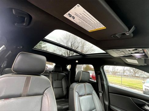 Used 2021 Chevrolet Blazer Premier w/ Driver Confidence II Package image 22