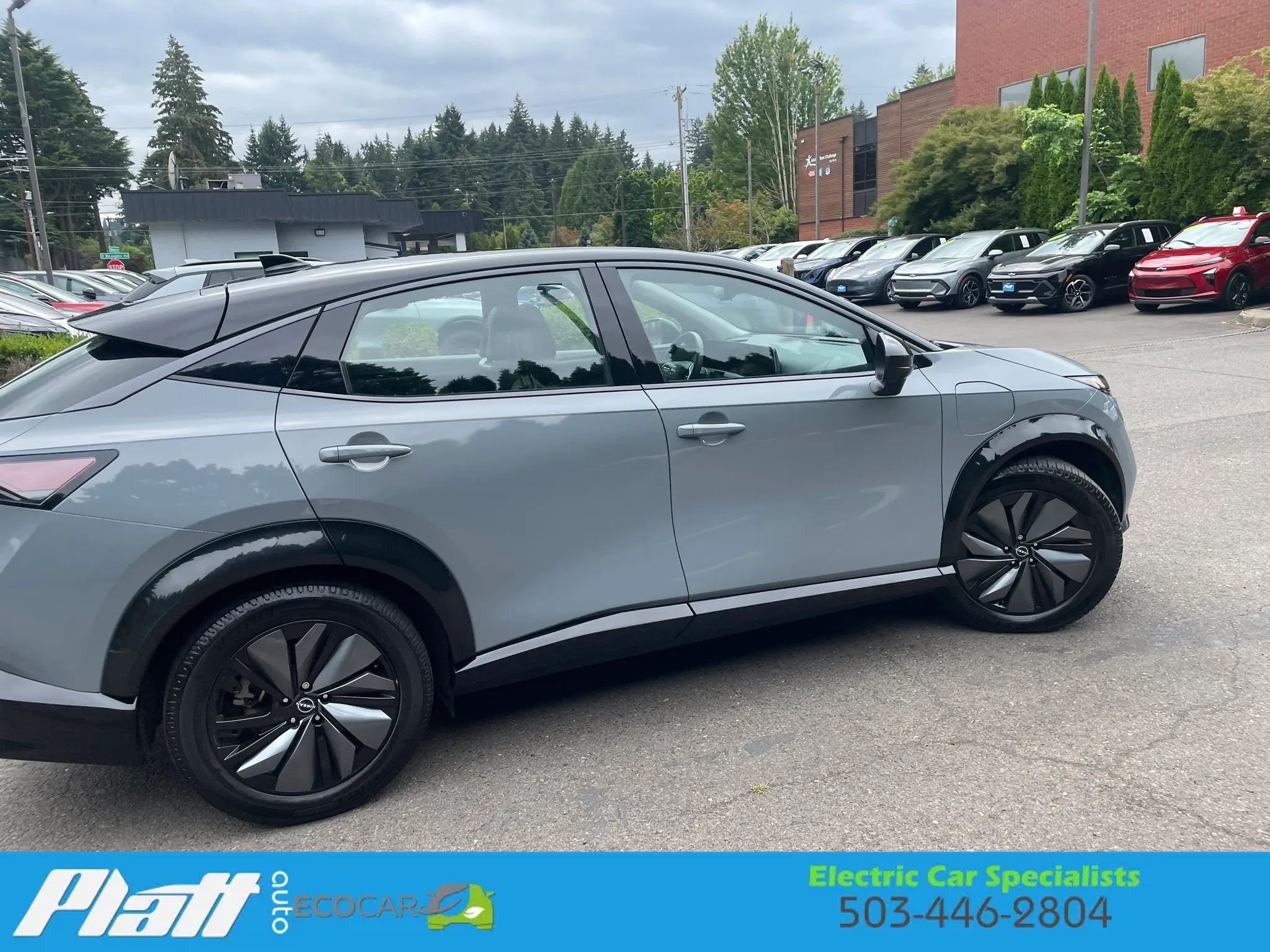 Used 2023 Nissan Ariya AWD image 12