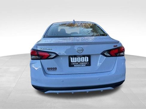 New 2025 Nissan Versa SR w/ Trunk Package image 6