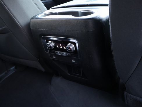 Certified 2024 GMC Yukon XL SLE w/ Gmc Pro Safety Plus Package image 18