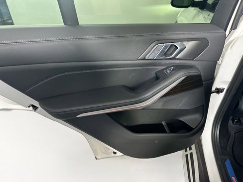 Used 2023 BMW X5 sDrive40i w/ Parking Assistance Package image 27