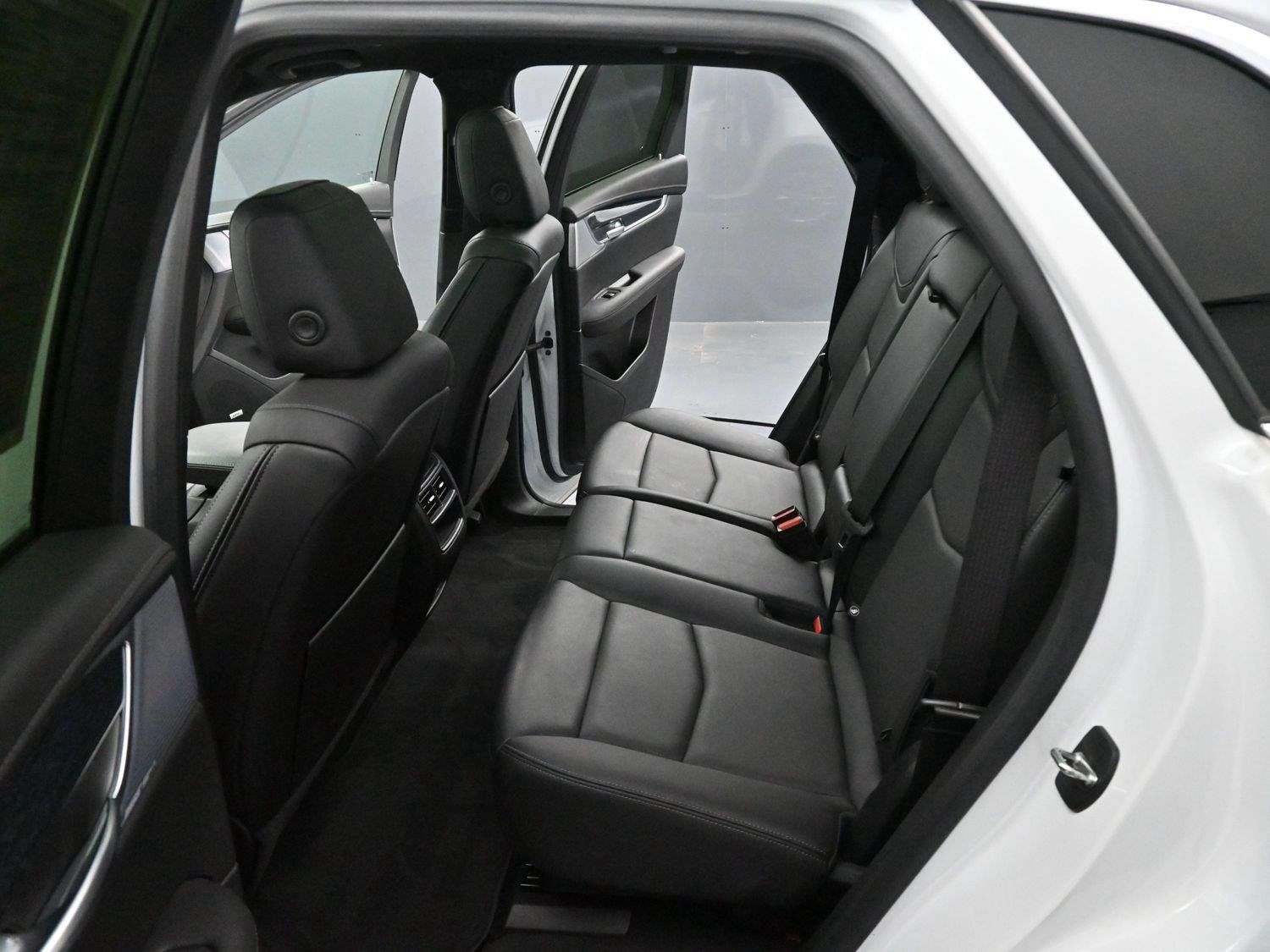 Used 2023 Cadillac XT5 Premium Luxury FWD image 31
