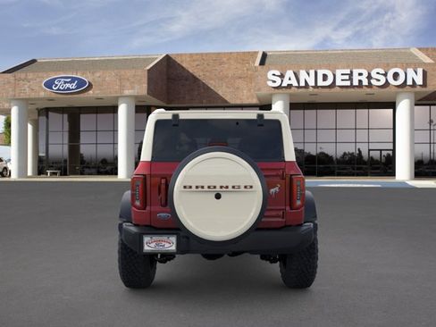 New 2026 Ford Bronco Outer Banks w/ Sasquatch Package AWD/4WD image 5