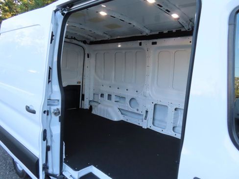 Used 2021 Ford Transit 250 Medium Roof AWD image 14