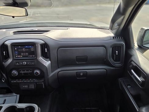 Used 2023 Chevrolet Silverado 1500 Custom image 19