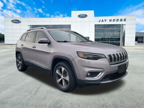 Used 2019 Jeep Cherokee Limited w/ Trailer Tow Group image 1