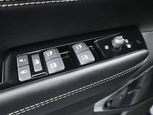 New 2026 Jeep Grand Wagoneer Limited AWD/4WD image 13