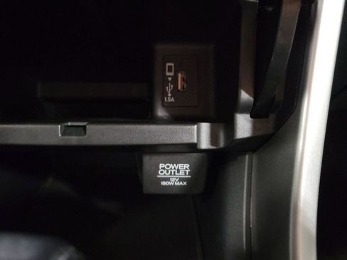 Used 2016 Honda Accord Touring image 17