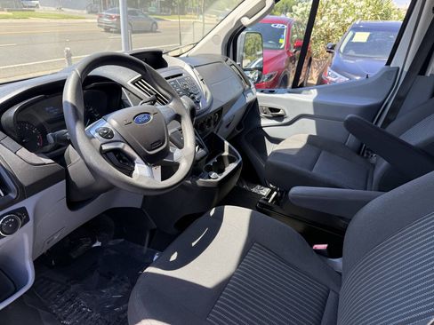 Used 2018 Ford Transit 350 XLT RWD image 9