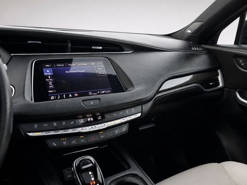 Used 2022 Cadillac XT4 Sport FWD image 30