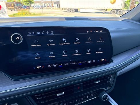Used 2025 Chevrolet Tahoe Premier w/ Sun And Tow Package AWD/4WD image 20