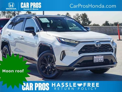 Used 2022 Toyota RAV4 XSE image 1