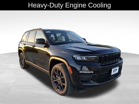 New 2025 Jeep Grand Cherokee Limited w/ Trailer Tow Package AWD/4WD image 7