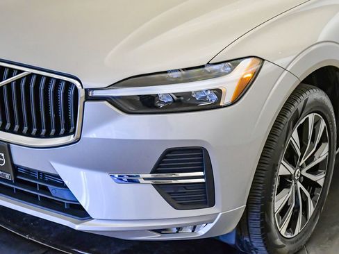Certified 2023 Volvo XC60 B5 Core w/ Protection Package Premier image 9