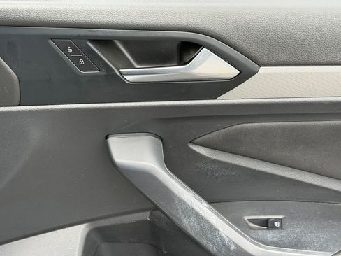 Used 2020 Volkswagen Jetta FWD image 34