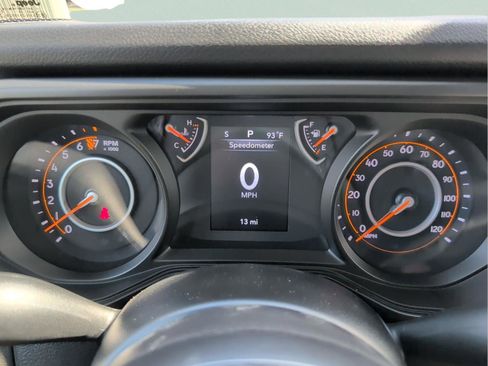 New 2025 Jeep Gladiator Sport image 12