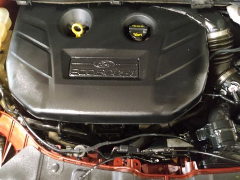 Used 2014 Ford Escape SE w/ Equipment Group 201A image 30