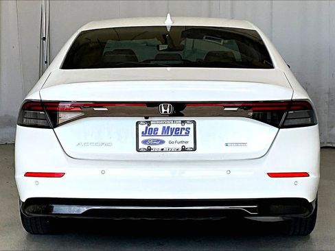 Used 2024 Honda Accord EX-L image 4