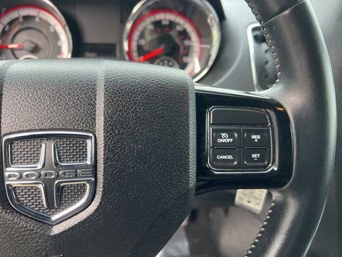 Used 2015 Dodge Grand Caravan SXT image 26