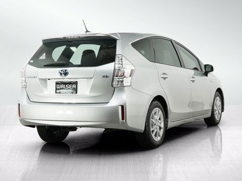 Used 2012 Toyota Prius V Three FWD image 5