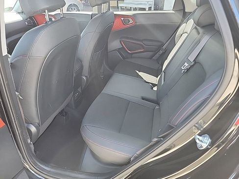 Used 2025 Kia Soul GT-Line w/ GT-Line Technology Package image 12