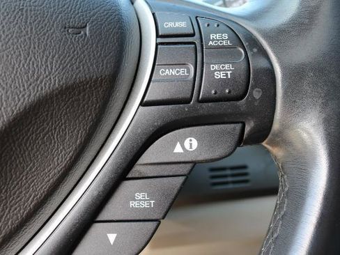 Used 2017 Acura RDX AWD image 11