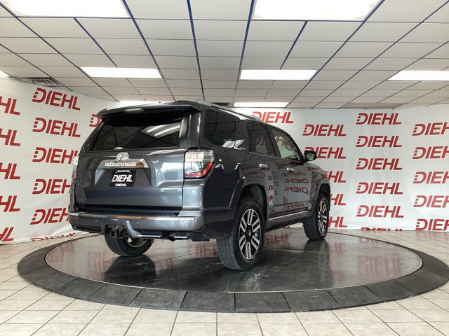 Used 2018 Toyota 4Runner Limited AWD/4WD image 7