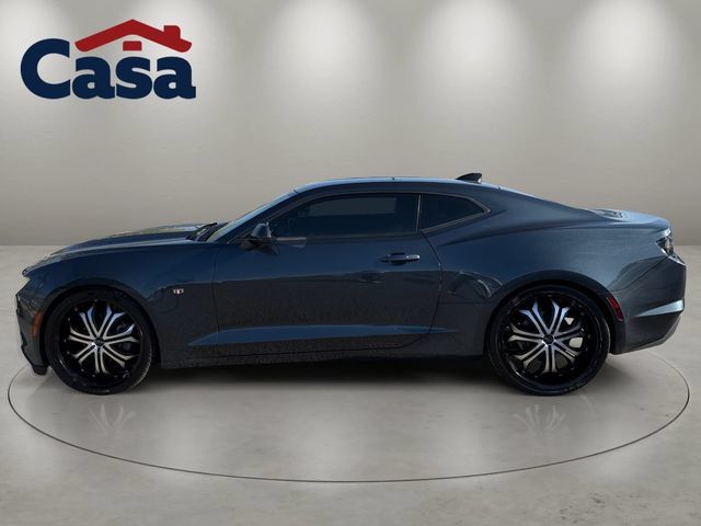 Used 2023 Chevrolet Camaro LT w/ Technology Package RWD image 3