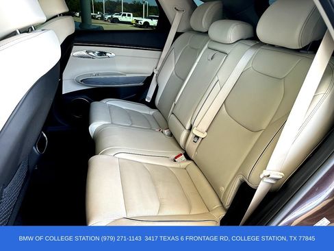 Used 2023 Genesis GV70 2.5T w/ Advanced Package AWD/4WD image 19