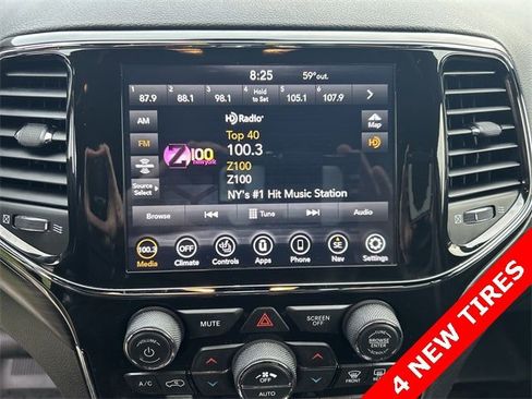 Certified 2021 Jeep Grand Cherokee Laredo X image 20