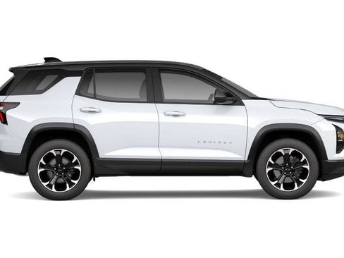 New 2027 Chevrolet Equinox LT FWD image 5