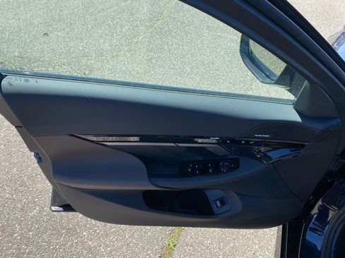 New 2026 BMW 530i xDrive AWD/4WD image 12