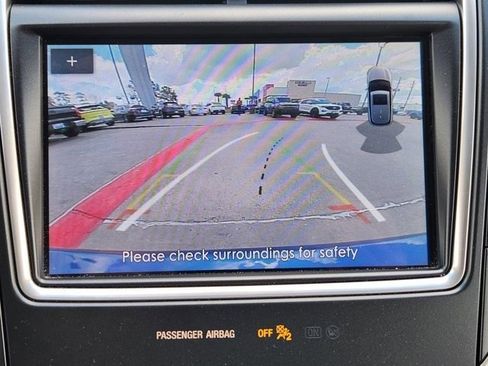 Used 2020 Lincoln Nautilus FWD w/ Equipment Group 101A image 16