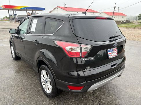 Used 2017 Ford Escape SE AWD/4WD image 5