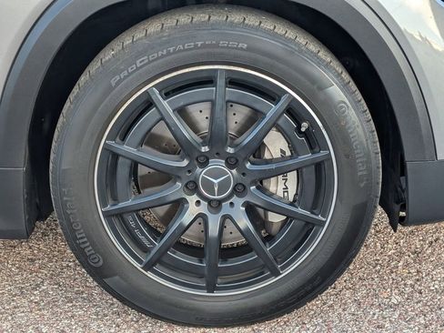 Certified 2022 Mercedes-Benz GLB 35 AMG GLB 35 AMG image 10